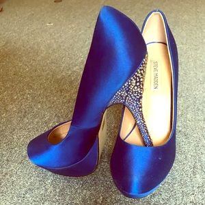 Swarovski crystal Steve Madden Electric Blue Heels